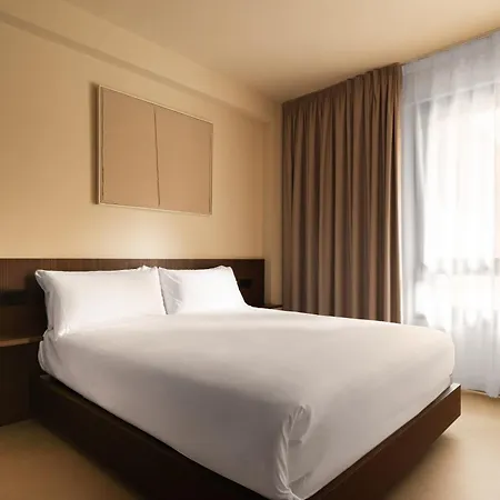 Limehome Bilbao San Mames Lägenhetshotell Bilbao