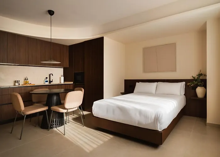 Aparthotel Limehome Juan Antonio Zunzunegui 4*