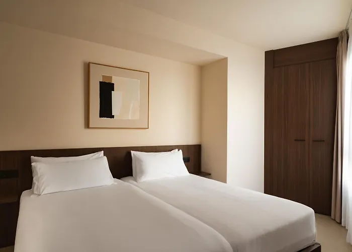 Limehome Juan Antonio Zunzunegui 4* Bilbao